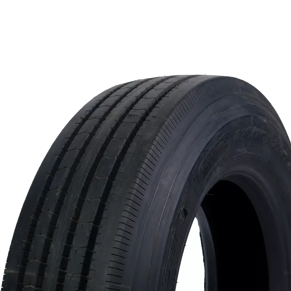 Грузовая шина 215/75 R17,5 Long March LM-216 16PR в Златоусте